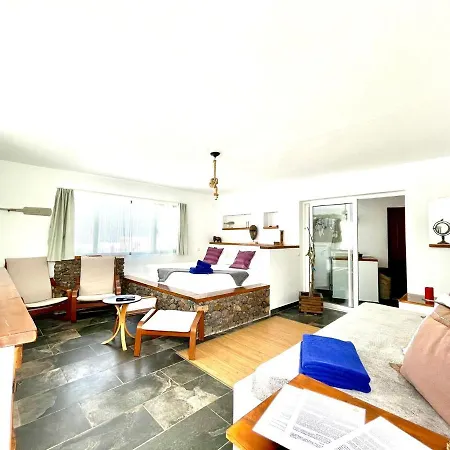 7 Con Piscina, Jacuzzi Y Barbacoa Privada