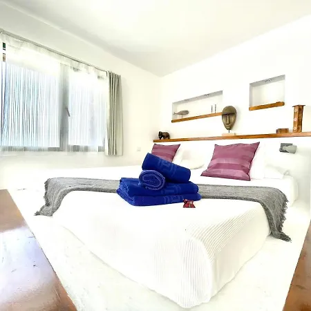 7 Con Piscina, Jacuzzi Y Barbacoa Privada