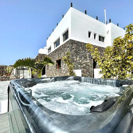 7 Con Piscina, Jacuzzi Y Barbacoa Privada