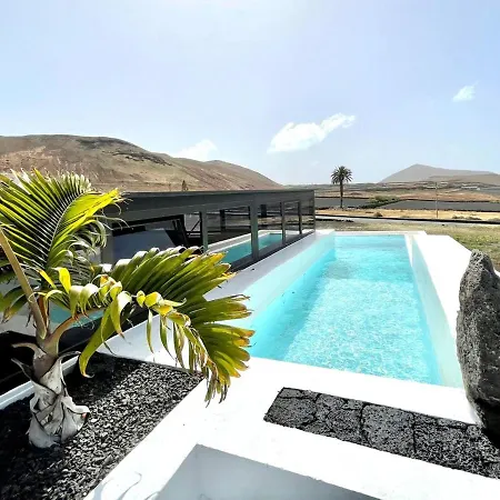 7 Con Piscina, Jacuzzi Y Barbacoa Privada Villa
